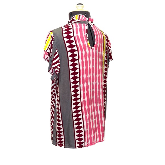 THML Boho Geometric Flutter Sleeve Top Size S - Picture 3 of 11